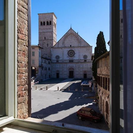 Отель Arco Del Vento Ассизи Экстерьер фото